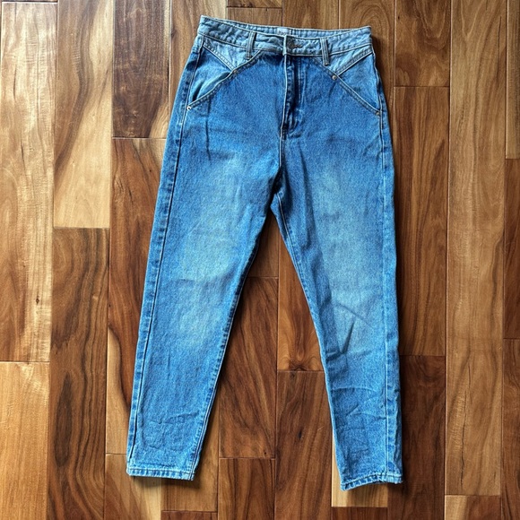 Princess Polly Two-Tones High Waisted Mom Jeans size 8 - Picture 2 of 5